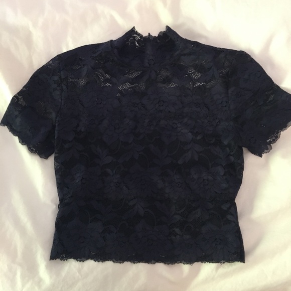 Navy Lace mock neck cropped top. - Picture 3 of 5